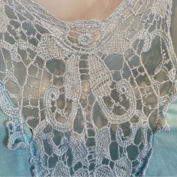 Sirens Light Blue Cowl Neck Lace Racerback Top Size Small - Picture 13 of 16